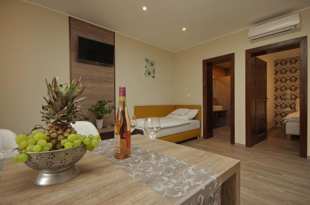 גיולה Mosoly Deluxe Apartman מראה חיצוני תמונה