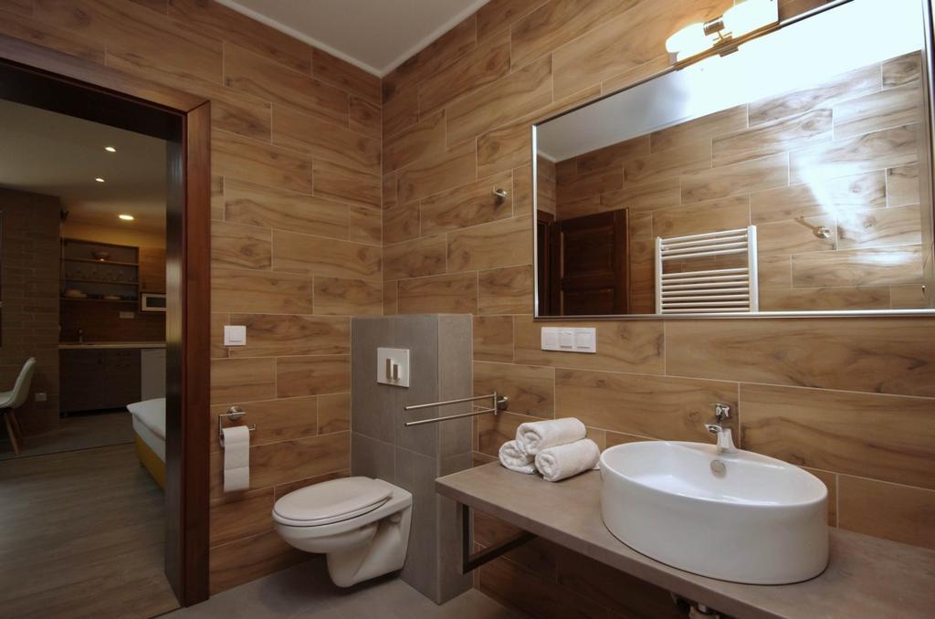 גיולה Mosoly Deluxe Apartman מראה חיצוני תמונה